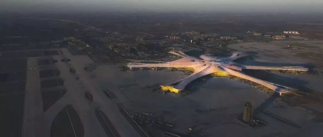 中國最魔幻的超級(jí)機(jī)場，昨天首飛飛飛飛飛飛！