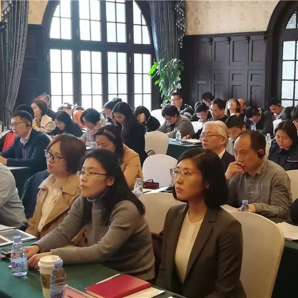 “更安全的街道和出行上海論壇”暨“街道設(shè)計(jì)指南”叢書(shū)首發(fā)式暨解讀報(bào)告會(huì)在滬舉行