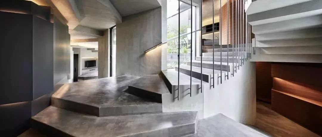 躍層、混凝土、幾何體……這棟日本房子太特別！