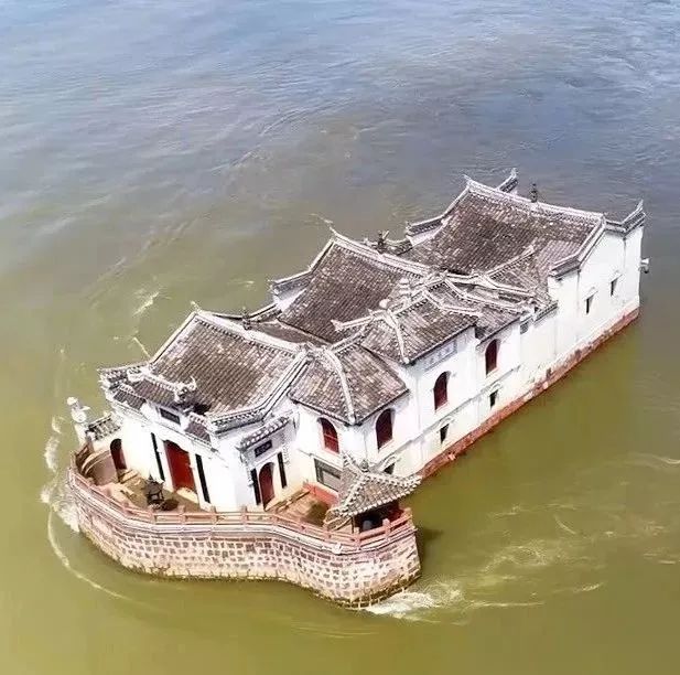 “洪水也沖不走”！這座古建筑又火了…